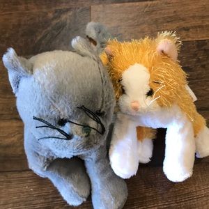 Two webkinz cats